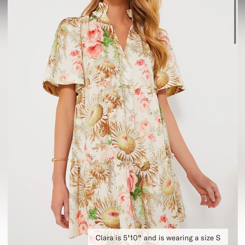 “Sun Faded Floral” Crawford Dress
TUCKERNUCK - Picture 2 of 11